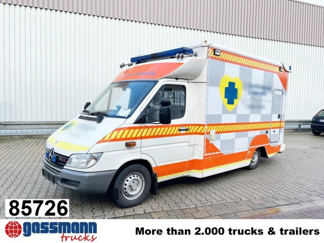 Mercedes-Benz Sprinter 313 CDI 4x2, Rettungswagen - Furgon: slika 1 Mercedes-Benz Sprinter 313 CDI 4x2, Rettungswagen - Furgon: slika 1