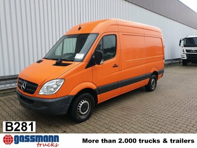 Mercedes-Benz Sprinter 313 KA 4x2 - Furgon: slika 1 Mercedes-Benz Sprinter 313 KA 4x2 - Furgon: slika 1