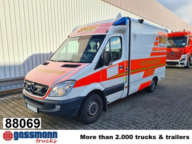 Mercedes-Benz Sprinter 316 KA 4x2, Rettungswagen - Furgon: slika 1 Mercedes-Benz Sprinter 316 KA 4x2, Rettungswagen - Furgon: slika 1