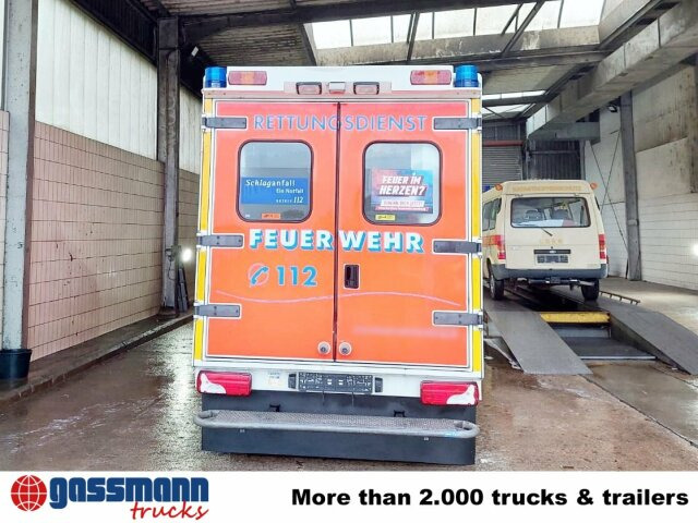 Mercedes-Benz Sprinter 515 CDI 4x2, Rettungswagen, Retarder - Furgon: slika 4 Mercedes-Benz Sprinter 515 CDI 4x2, Rettungswagen, Retarder - Furgon: slika 4