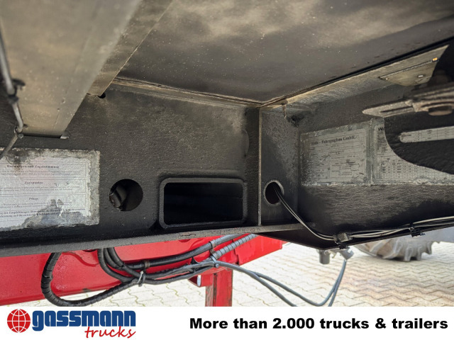 RUFA ZHP 24-32, TwistLock-Verriegelungen, - Plato prikolica: slika 4 RUFA ZHP 24-32, TwistLock-Verriegelungen, - Plato prikolica: slika 4