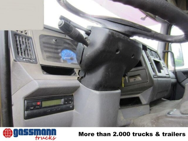 Renault Kerax 380.26 6x4, Bordmatik links - Istovarivač: slika 4 Renault Kerax 380.26 6x4, Bordmatik links - Istovarivač: slika 4