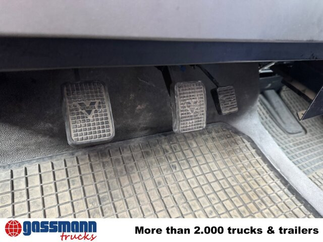 MAN TGX 18.360 4x2 BLS, Fahrschulausstattung - Tegljač: slika 2 MAN TGX 18.360 4x2 BLS, Fahrschulausstattung - Tegljač: slika 2