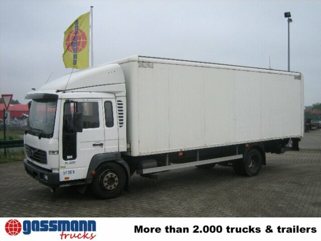 Volvo FL 6-12 4x2, 4x vorhanden! - Kamion sa zatvorenim sandukom: slika 4 Volvo FL 6-12 4x2, 4x vorhanden! - Kamion sa zatvorenim sandukom: slika 4
