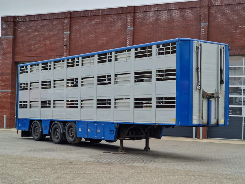 Berdex 0S1227 - 3 deck Livestock - Loadlift - Steering axle - Poluprikolica za prevoz stoke: slika 2 Berdex 0S1227 - 3 deck Livestock - Loadlift - Steering axle - Poluprikolica za prevoz stoke: slika 2