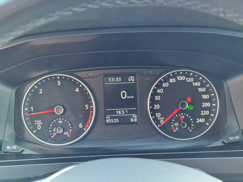 Korisno/ Posebno vozilo, Dostavno vozilo Volkswagen Multivan 2.0 TDI 150KW 4 Motion - Hearse / Leichenwagen / Rouwauto - 2x Coffin: slika 15