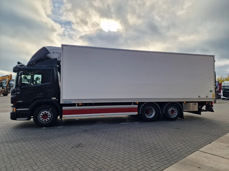 Scania P280 6x2*4 - Thermoking frigo - Loadlift - Steering axle - Full air - 5.10 WB - Hladnjača: slika 4 Scania P280 6x2*4 - Thermoking frigo - Loadlift - Steering axle - Full air - 5.10 WB - Hladnjača: slika 4