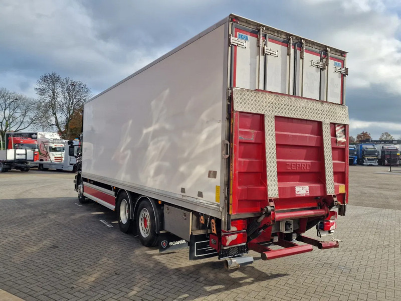 Scania P280 6x2*4 - Thermoking frigo - Loadlift - Steering axle - Full air - 5.10 WB - Hladnjača: slika 5 Scania P280 6x2*4 - Thermoking frigo - Loadlift - Steering axle - Full air - 5.10 WB - Hladnjača: slika 5