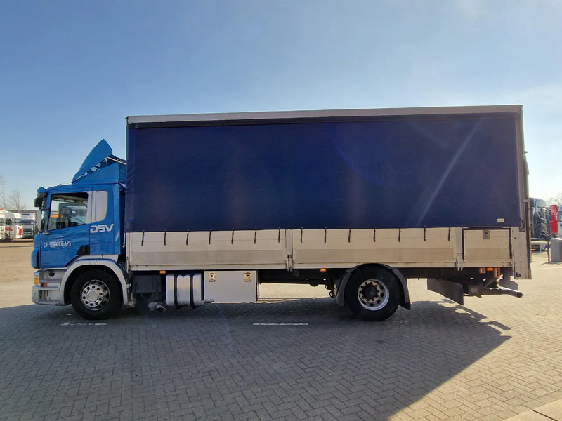 Scania P320 4x2 - Side boars - Loadlift - Full air - Navi - Kamion sa ceradom: slika 4 Scania P320 4x2 - Side boars - Loadlift - Full air - Navi - Kamion sa ceradom: slika 4