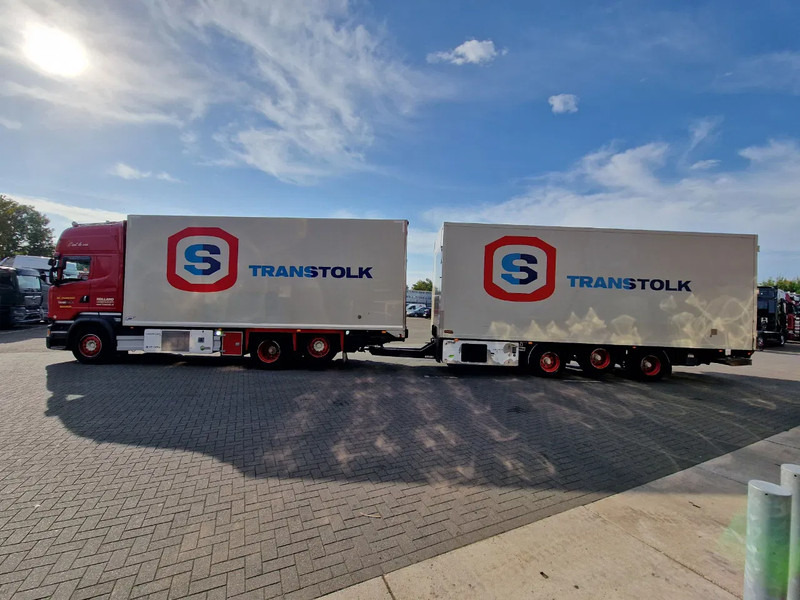 Scania R580 Topline 6x2*4 Frigo + Burg trailer - Retarder - Steering axle - Night clima - Hladnjača: slika 4 Scania R580 Topline 6x2*4 Frigo + Burg trailer - Retarder - Steering axle - Night clima - Hladnjača: slika 4