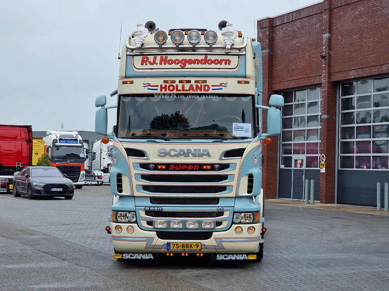 Scania R620 Topline 8x4 - Retarder - Full air - Custom interior - Show truck - HUB reduction - Kamion sa golom šasijom i zatvorenom kabinom: slika 2 Scania R620 Topline 8x4 - Retarder - Full air - Custom interior - Show truck - HUB reduction - Kamion sa golom šasijom i zatvorenom kabinom: slika 2