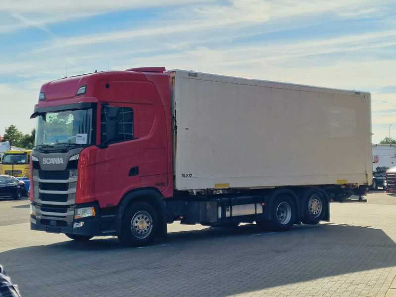 Scania S500 NGS Highline 6x2 - BDF - Full air - Loadlift - Box - Navi - Retarder - Kamion za prevoz kontejnera/ Kamion sa promenjivim sandukom: slika 3 Scania S500 NGS Highline 6x2 - BDF - Full air - Loadlift - Box - Navi - Retarder - Kamion za prevoz kontejnera/ Kamion sa promenjivim sandukom: slika 3