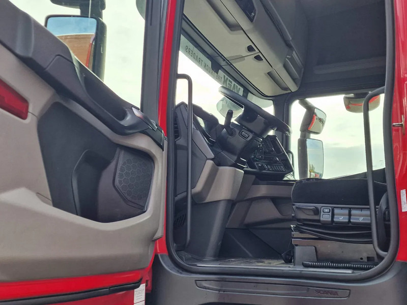 Kamion za prevoz kontejnera/ Kamion sa promenjivim sandukom Scania S500 NGS Highline 6x2 - BDF - Full air - Loadlift - Box - Navi - Retarder: slika 12