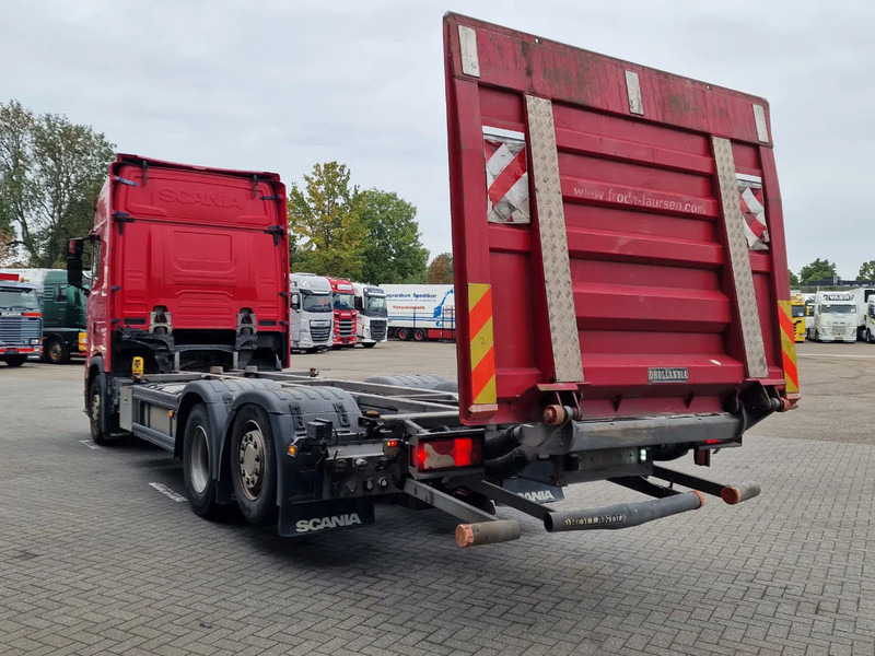 Scania S500 NGS Highline 6x2 - BDF - Full air - Loadlift - Navi - Retarder - Kamion za prevoz kontejnera/ Kamion sa promenjivim sandukom: slika 5 Scania S500 NGS Highline 6x2 - BDF - Full air - Loadlift - Navi - Retarder - Kamion za prevoz kontejnera/ Kamion sa promenjivim sandukom: slika 5
