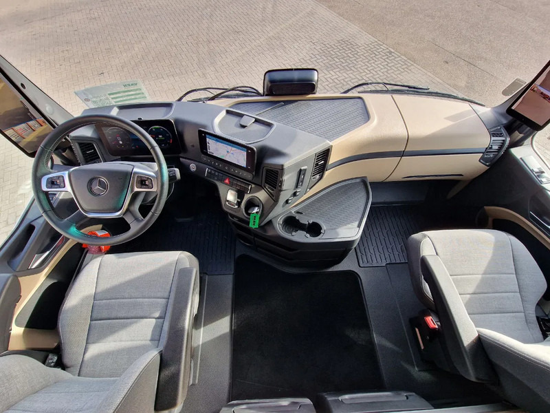 Novu Tegljač Mercedes-Benz Actros 1851 Procab GigaSpace 4x2 - New - Retarder - Mirror cam - 2x tank - Full spoiler - Navi: slika 11