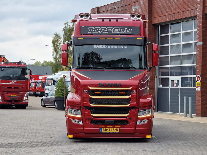 Scania 530ST V8 NGS Tuft R Torpedo - New - Full spec - BUFFL In- and Exterior - Show truck - Tegljač: slika 3 Scania 530ST V8 NGS Tuft R Torpedo - New - Full spec - BUFFL In- and Exterior - Show truck - Tegljač: slika 3