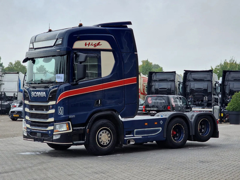Scania R520 V8 NGS Highline 6x2 - PTO/Hydraulic - Full air - 2.95 WB - Navi - Fridge - Sliding 5th wheel - Tegljač: slika 3 Scania R520 V8 NGS Highline 6x2 - PTO/Hydraulic - Full air - 2.95 WB - Navi - Fridge - Sliding 5th wheel - Tegljač: slika 3