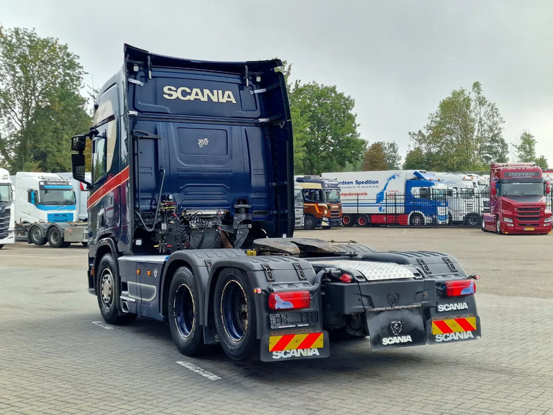 Scania R520 V8 NGS Highline 6x2 - PTO/Hydraulic - Full air - 2.95 WB - Navi - Fridge - Sliding 5th wheel - Tegljač: slika 5 Scania R520 V8 NGS Highline 6x2 - PTO/Hydraulic - Full air - 2.95 WB - Navi - Fridge - Sliding 5th wheel - Tegljač: slika 5