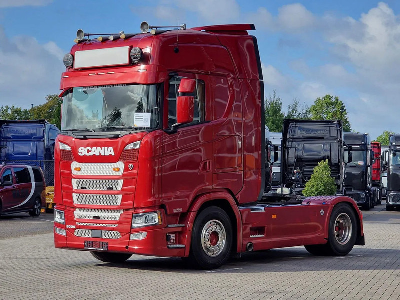Scania S500 NGS Highline 4x2 - Retarder - Night clima - Full air - Custom interior - Full spoiler - 2 tank - Tegljač: slika 3 Scania S500 NGS Highline 4x2 - Retarder - Night clima - Full air - Custom interior - Full spoiler - 2 tank - Tegljač: slika 3