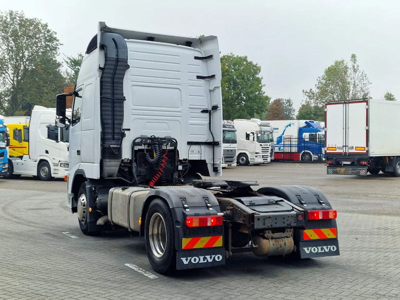 Volvo FH 13.440 Globetrotter XL 4x2 - Manual gearbox - Euro 5 - Low KM - Tegljač: slika 5 Volvo FH 13.440 Globetrotter XL 4x2 - Manual gearbox - Euro 5 - Low KM - Tegljač: slika 5