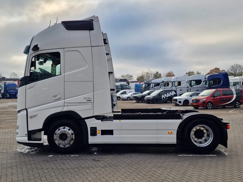 Volvo FH 13.500 Aero Globetrotter XL 4x2 - I Save - Retarder - I parkcool - 2x tank - Mirror cams - Tegljač: slika 4 Volvo FH 13.500 Aero Globetrotter XL 4x2 - I Save - Retarder - I parkcool - 2x tank - Mirror cams - Tegljač: slika 4