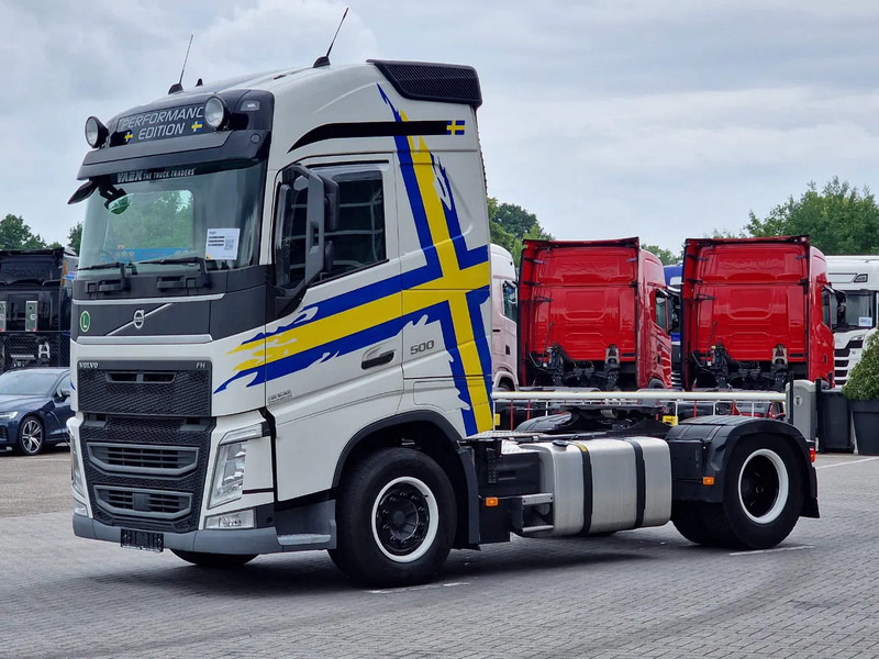 Volvo FH 13.500 Globetrotter 4x2 - I parkcool - Full air - Low KM 347Tkm - Fridge - Tegljač: slika 4 Volvo FH 13.500 Globetrotter 4x2 - I parkcool - Full air - Low KM 347Tkm - Fridge - Tegljač: slika 4