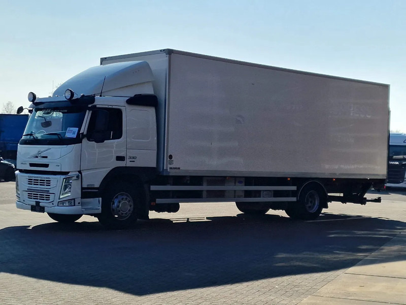 Volvo FM 330 4x2 - Carrier MT 18 Frigo - Loadlift - Full air - Sleepercab - Hladnjača: slika 3 Volvo FM 330 4x2 - Carrier MT 18 Frigo - Loadlift - Full air - Sleepercab - Hladnjača: slika 3