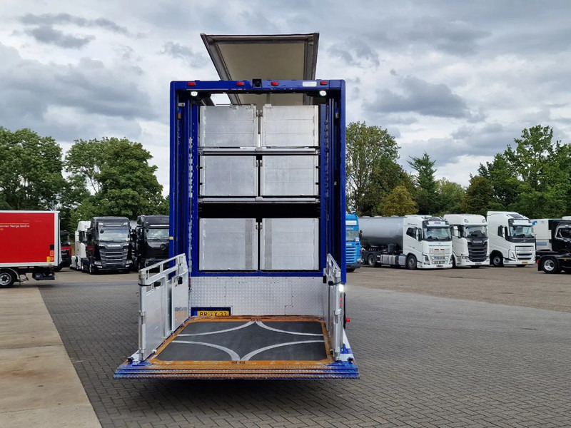 Volvo FM 380 6x2 - 2/3 stock Berdex Livestock - 54M3 - Weighbridge - I shift - Kamion za prevoz stoke: slika 5 Volvo FM 380 6x2 - 2/3 stock Berdex Livestock - 54M3 - Weighbridge - I shift - Kamion za prevoz stoke: slika 5