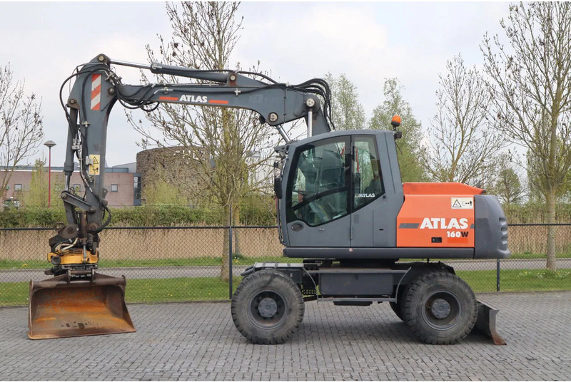 Atlas 160W | ROTOTILT | GRIPPER | BUCKET | DOZER BLADE - Bager točkaš: slika 1 Atlas 160W | ROTOTILT | GRIPPER | BUCKET | DOZER BLADE - Bager točkaš: slika 1