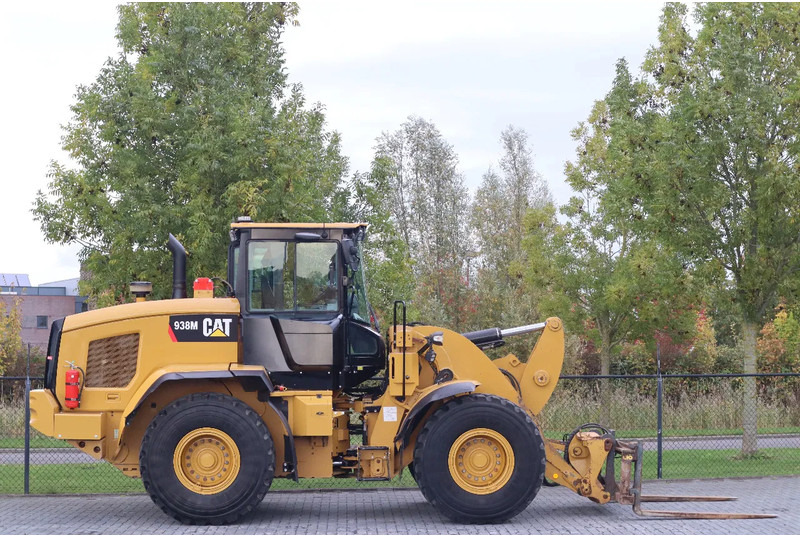 Caterpillar 938 M | 2X BUCKET | JIB | FORKS | BSS | GOOD CONDITION - Utovarivač točkaš: slika 4 Caterpillar 938 M | 2X BUCKET | JIB | FORKS | BSS | GOOD CONDITION - Utovarivač točkaš: slika 4