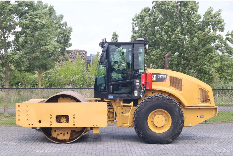 Caterpillar CS78B | TRIMBLE GPS | GOOD CONDITION - Valjak: slika 1 Caterpillar CS78B | TRIMBLE GPS | GOOD CONDITION - Valjak: slika 1