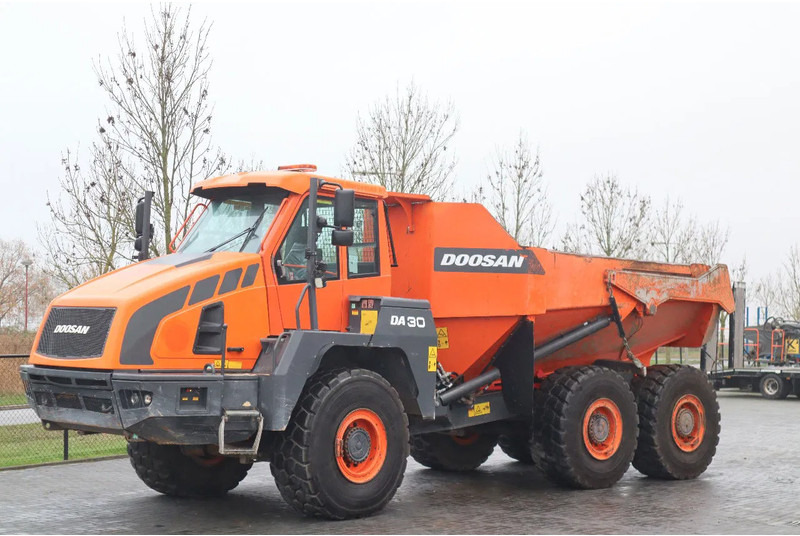 Doosan DA 30 | TAILGATE | AIRCO | GOOD CONDITION - Zglobni kiper: slika 2 Doosan DA 30 | TAILGATE | AIRCO | GOOD CONDITION - Zglobni kiper: slika 2