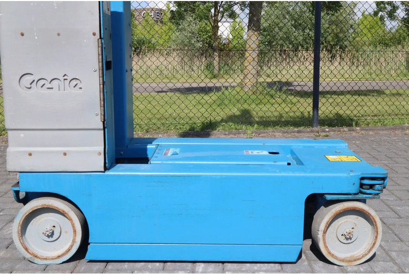 Genie GR-12 | 5.45 METER | 227 KG | MULTIPLE UNITS - Vazdušna platforma: slika 4 Genie GR-12 | 5.45 METER | 227 KG | MULTIPLE UNITS - Vazdušna platforma: slika 4