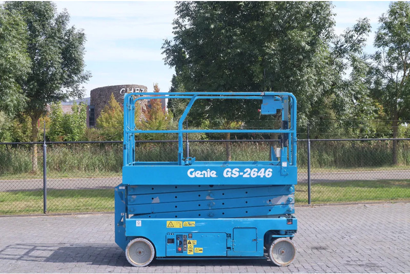 Genie GS-2646 | 10 METER | 454 KG - Lift u obliku makaza: slika 1 Genie GS-2646 | 10 METER | 454 KG - Lift u obliku makaza: slika 1