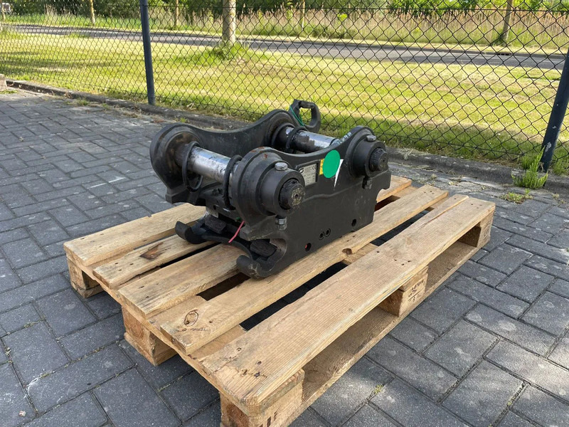 Gjerstad G60 | QUICK COUPLER | S60 | NEW / UNUSED - Brza spojnica za Građevinska mašina: slika 1 Gjerstad G60 | QUICK COUPLER | S60 | NEW / UNUSED - Brza spojnica za Građevinska mašina: slika 1