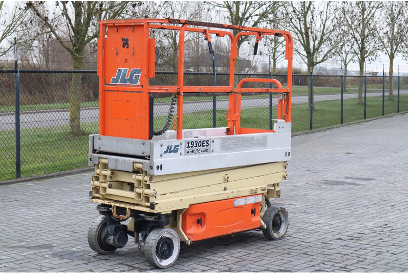 JLG 1930 ES | 7.7 METER | 230 KG - Lift u obliku makaza: slika 2 JLG 1930 ES | 7.7 METER | 230 KG - Lift u obliku makaza: slika 2