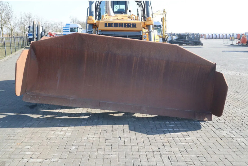 Buldožer Liebherr PR736 LGP | AIRCO | LOW HOURS!: slika 9 Buldožer Liebherr PR736 LGP | AIRCO | LOW HOURS!: slika 9