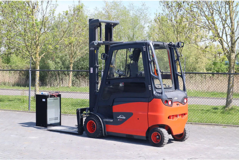 Linde E35 HL-01 | SIDESHIFT | POSITIONERS | LOW HOURS - Električni viljuškar: slika 3 Linde E35 HL-01 | SIDESHIFT | POSITIONERS | LOW HOURS - Električni viljuškar: slika 3