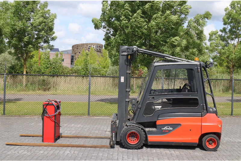 Linde E35 L-01 | DUPLEX | SIDESHIFT | POSITIONERS | LOW HOURS - Električni viljuškar: slika 1 Linde E35 L-01 | DUPLEX | SIDESHIFT | POSITIONERS | LOW HOURS - Električni viljuškar: slika 1