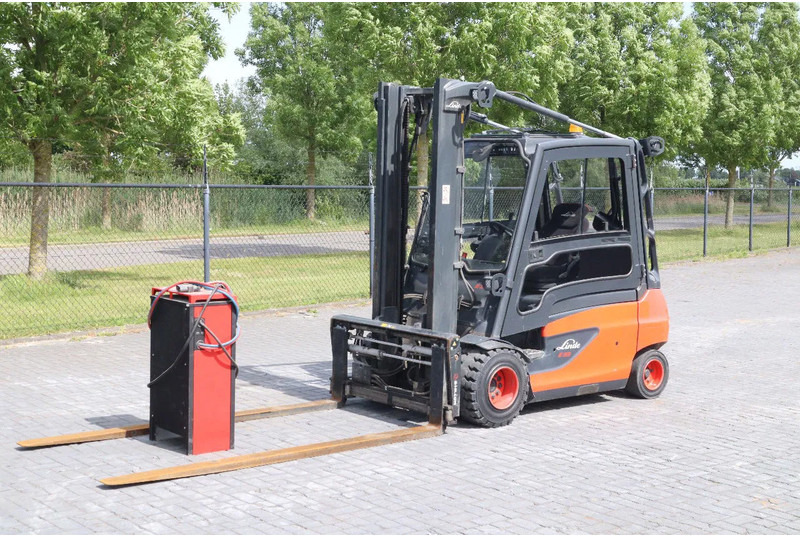 Linde E35 L-01 | DUPLEX | SIDESHIFT | POSITIONERS | LOW HOURS - Električni viljuškar: slika 2 Linde E35 L-01 | DUPLEX | SIDESHIFT | POSITIONERS | LOW HOURS - Električni viljuškar: slika 2