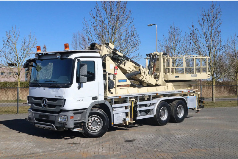 Mercedes-Benz Actros 2636 6X4 | TUNNEL PLATFORM | REMOTE DRIVING - Kamion sa dizalicom: slika 5 Mercedes-Benz Actros 2636 6X4 | TUNNEL PLATFORM | REMOTE DRIVING - Kamion sa dizalicom: slika 5