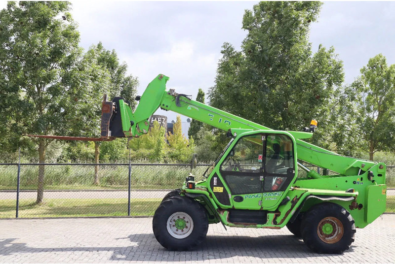 Merlo P72.10 | HYDR FORKS | 7.2 TON | 10 METER - Teleskopski upravljač: slika 1 Merlo P72.10 | HYDR FORKS | 7.2 TON | 10 METER - Teleskopski upravljač: slika 1