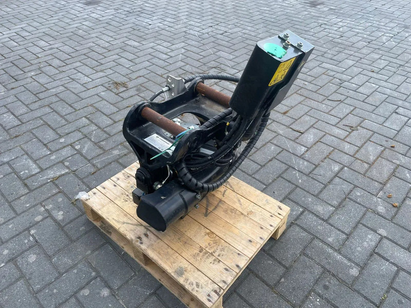 STEELWRIST X06 S40 | TILT ROTATOR | VLS | FPL | RF | NEW / UNUSED - Tiltrotator za Građevinska mašina: slika 5 STEELWRIST X06 S40 | TILT ROTATOR | VLS | FPL | RF | NEW / UNUSED - Tiltrotator za Građevinska mašina: slika 5