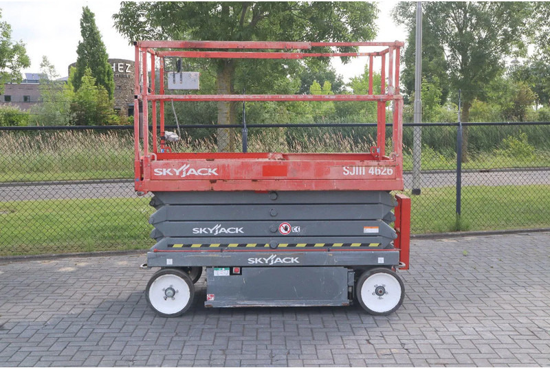 Skyjack SJ III 4626 | 9.75 METER | 454 KG - Lift u obliku makaza: slika 1 Skyjack SJ III 4626 | 9.75 METER | 454 KG - Lift u obliku makaza: slika 1