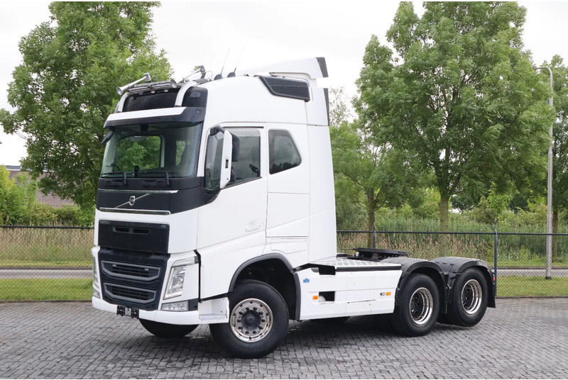 Volvo FH 540 | 6X4 - 6X2 | TANDEMLIFT | 70 TON | HYDR | RETARDER - Tegljač: slika 1 Volvo FH 540 | 6X4 - 6X2 | TANDEMLIFT | 70 TON | HYDR | RETARDER - Tegljač: slika 1