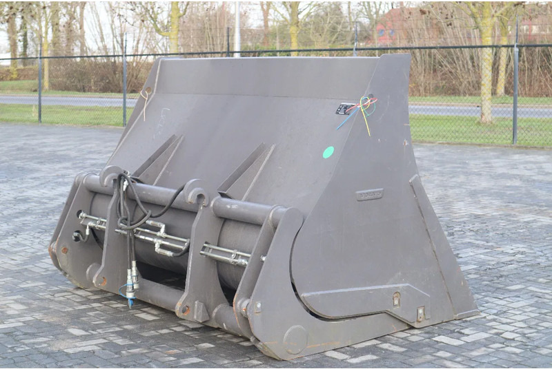 Volvo 3 M3 | HIGH TIP BUCKET | HOCHKIPPSCHAUFEL | HOOGKIEPBAK | NEW - Kašika za Građevinska mašina: slika 1 Volvo 3 M3 | HIGH TIP BUCKET | HOCHKIPPSCHAUFEL | HOOGKIEPBAK | NEW - Kašika za Građevinska mašina: slika 1