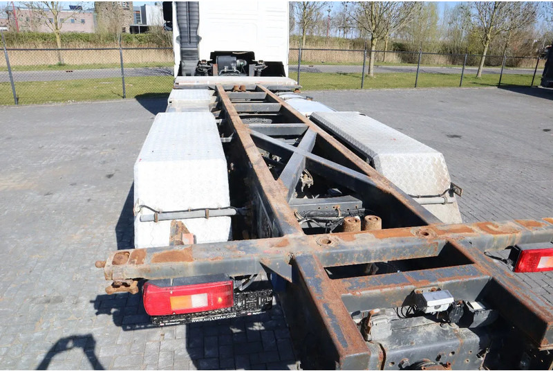 Lizing Volvo FH 460 | 6X2 | MANUAL | BDF | RETARDER | EURO 3 Volvo FH 460 | 6X2 | MANUAL | BDF | RETARDER | EURO 3: slika 9