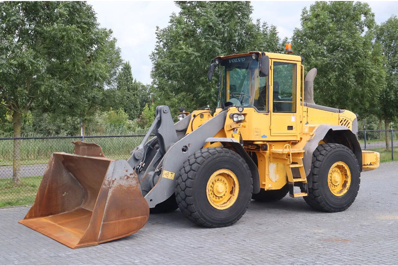 Volvo L70E | BUCKET | QUICK COUPLER | EXTRA FUNCT | AIRCO - Utovarivač točkaš: slika 2 Volvo L70E | BUCKET | QUICK COUPLER | EXTRA FUNCT | AIRCO - Utovarivač točkaš: slika 2