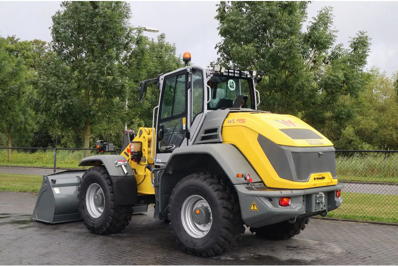 WACKER NEUSON WL95 | NEW - UNUSED | 40 KM/H | FULL OPTION! - Utovarivač točkaš: slika 3 WACKER NEUSON WL95 | NEW - UNUSED | 40 KM/H | FULL OPTION! - Utovarivač točkaš: slika 3