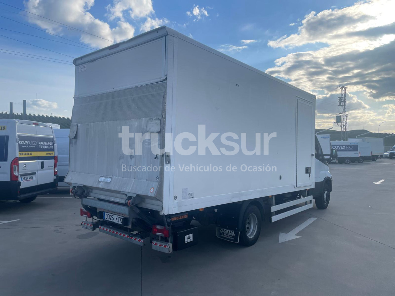 IVECO 72C18 P/E - Kamion sa zatvorenim sandukom: slika 2 IVECO 72C18 P/E - Kamion sa zatvorenim sandukom: slika 2